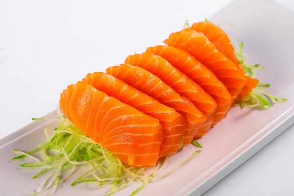Conheça os benefícios do salmão para a saúde